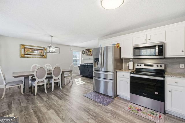 15 Greenhouse Drive SE, Cartersville, GA 30120