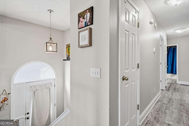 15 Greenhouse Drive SE, Cartersville, GA 30120