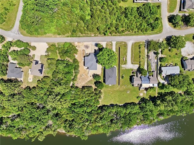 SILVER SPUR Lane, Holiday Island, AR 72631