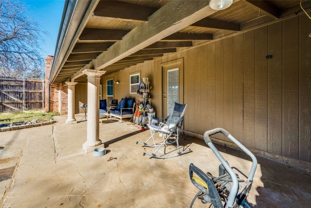 3108 Spring Valley Drive, Bedford, TX 76021