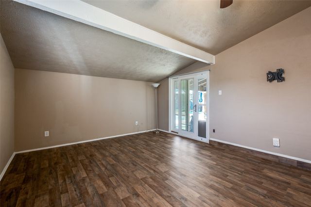 3108 Spring Valley Drive, Bedford, TX 76021