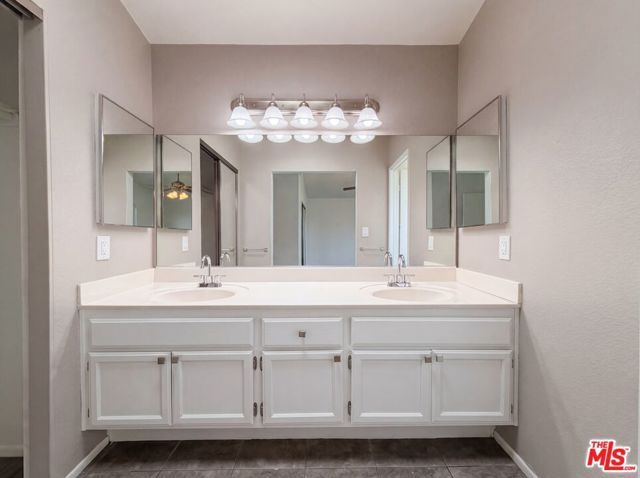 4333 Cocina Lane, Palmdale, CA 93551