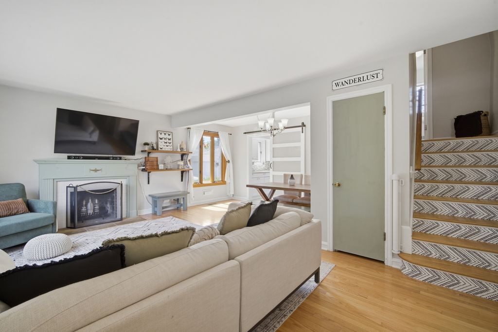 718 S Chestnut Avenue, Arlington Heights, IL 60005 — photo 2