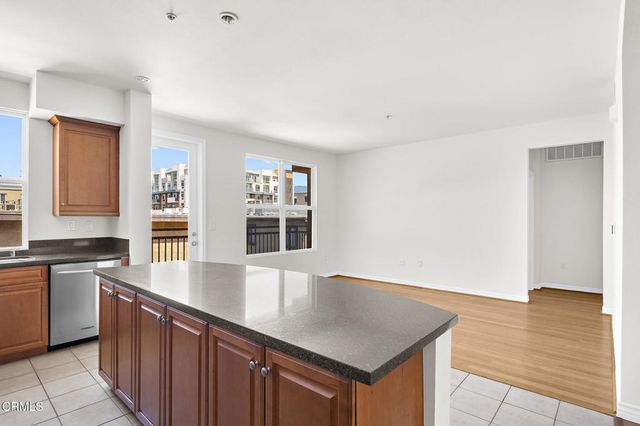 85 E Commonwealth Avenue 3D, Alhambra, CA 91801