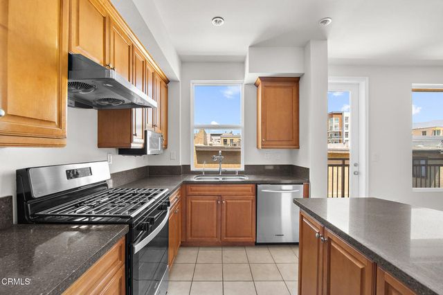 85 E Commonwealth Avenue 3D, Alhambra, CA 91801