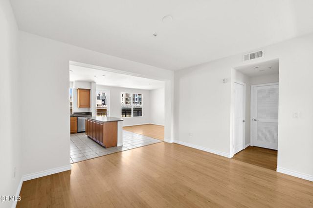 85 E Commonwealth Avenue 3D, Alhambra, CA 91801