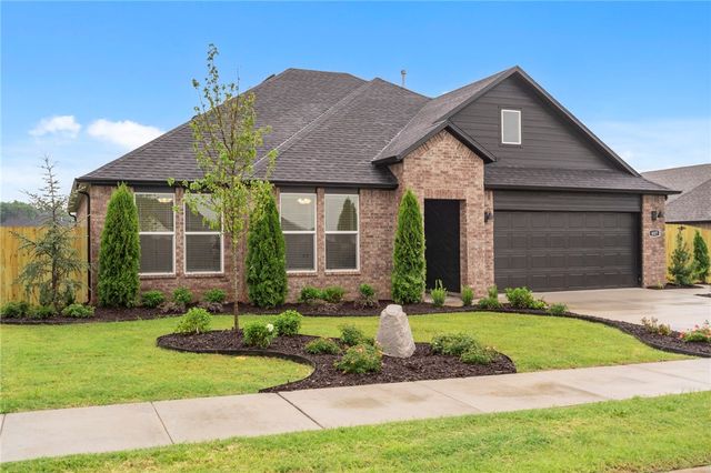 477 W Canada Drive, Farmington, AR 72730