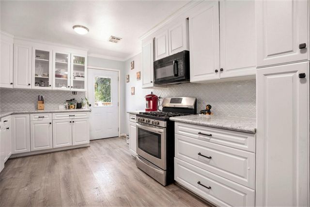 1512 Moody Avenue, Galveston, TX 77550
