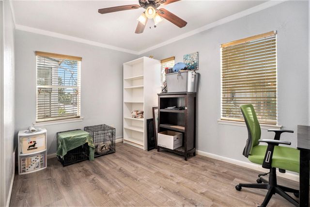 1512 Moody Avenue, Galveston, TX 77550