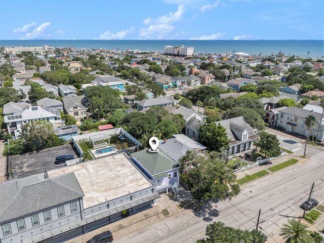 1512 Moody Avenue, Galveston, TX 77550
