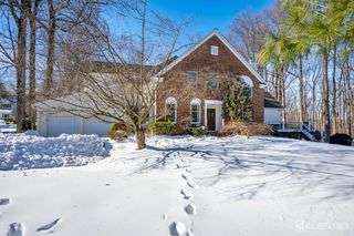 35 Stonewall Circle, Princeton, NJ 08540
