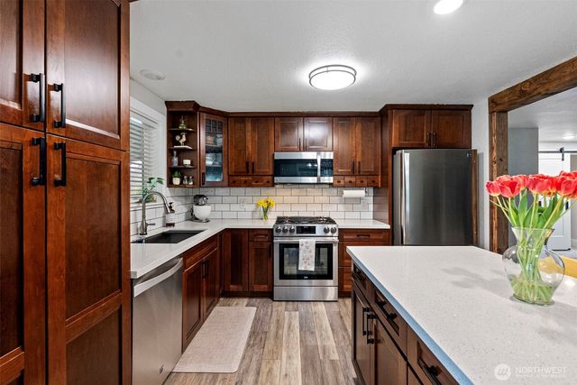 531 NE Old Belfair Highway, Belfair, WA 98528