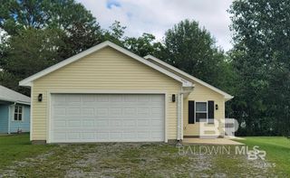 9090 Bay Pines Road, Elberta, AL 36530