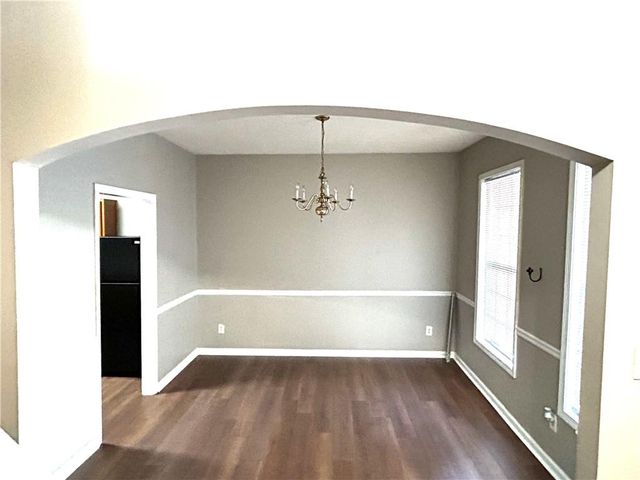 4852 Hairston Park Square, Stone Mountain, GA 30083