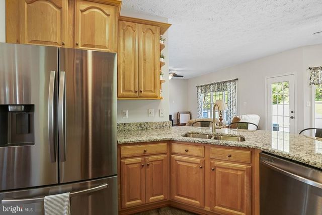 15212 TRUMAN MANOR LN, Waldorf, MD 20601