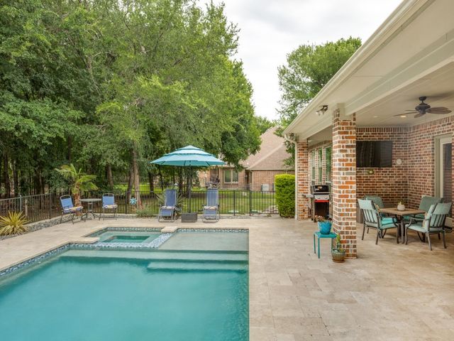 2705 Wolf Creek Drive, Lucas, TX 75002