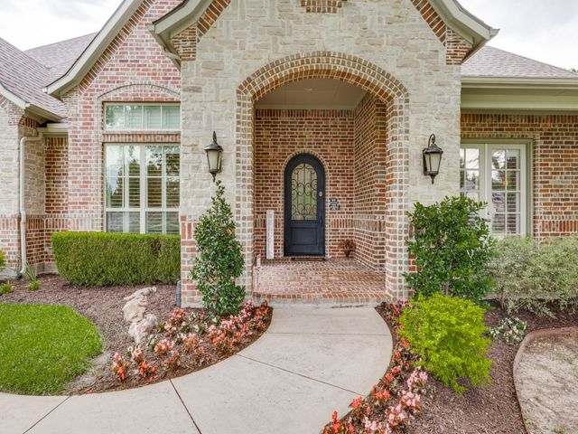 2705 Wolf Creek Drive, Lucas, TX 75002