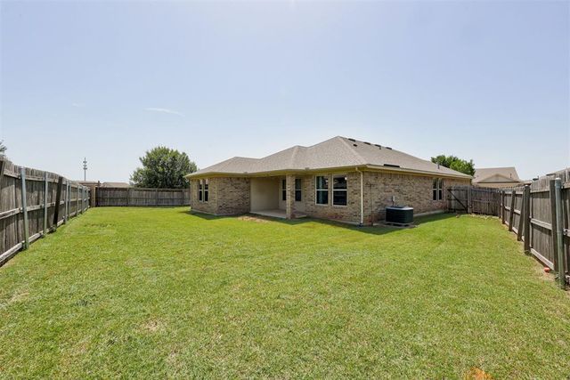 19117 Hecho Drive, Edmond, OK 73012