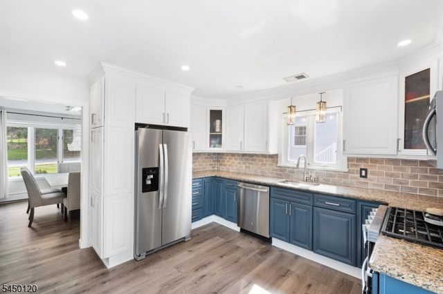 33 Beverly Rd, West Caldwell Twp., NJ 07006
