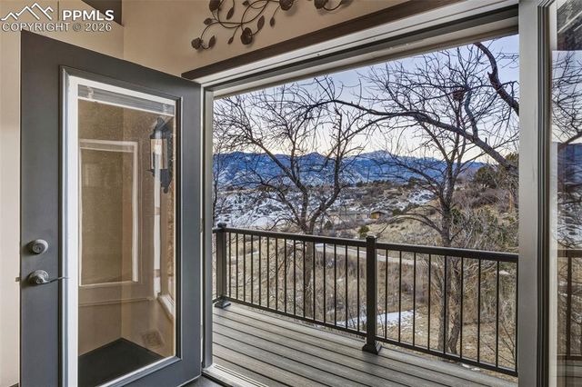 2190 Mesa Road, Colorado Springs, CO 80904