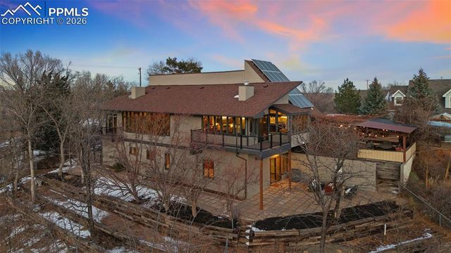 2190 Mesa Road, Colorado Springs, CO 80904