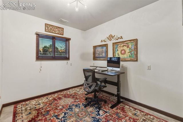 2190 Mesa Road, Colorado Springs, CO 80904