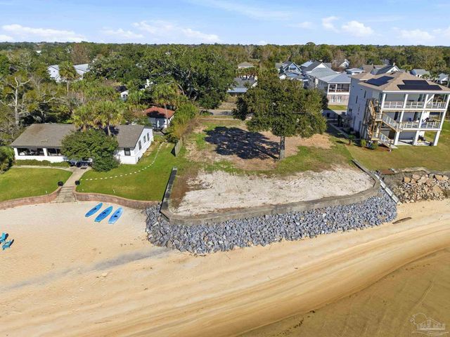 1419 Sonia St, Pensacola, FL 32502