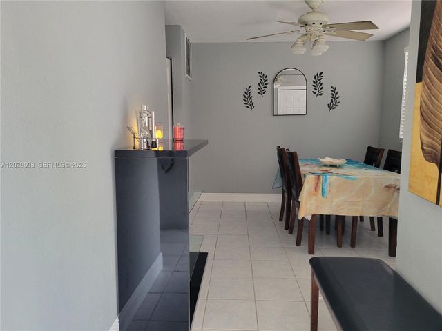 2560 NE 8th Terrace, Pompano Beach, FL 33064