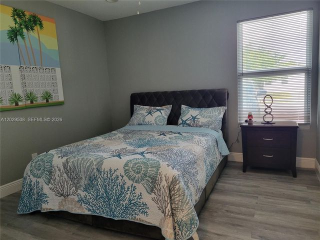 2560 NE 8th Terrace, Pompano Beach, FL 33064