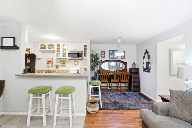 2542 OAK PARK WAY 101, Orlando, FL 32822