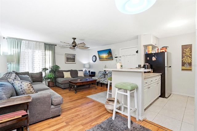 2542 OAK PARK WAY 101, Orlando, FL 32822