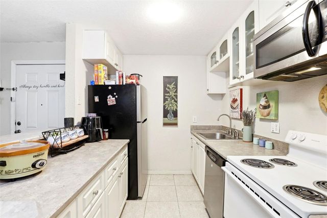 2542 OAK PARK WAY 101, Orlando, FL 32822