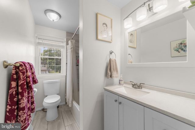 907 RUSSO DR, Westampton, NJ 08060