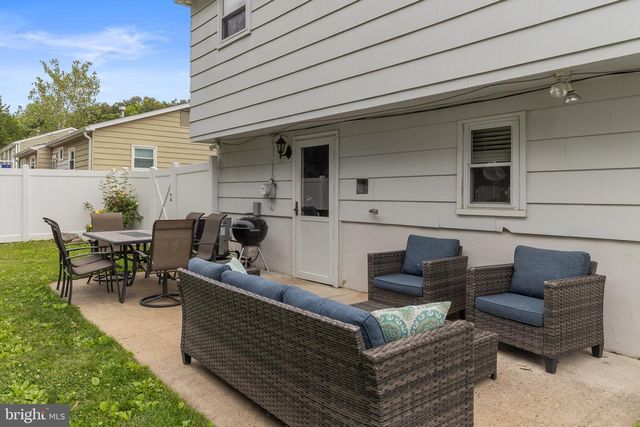 907 RUSSO DR, Westampton, NJ 08060