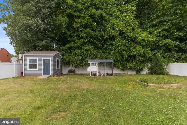 907 RUSSO DR, Westampton, NJ 08060
