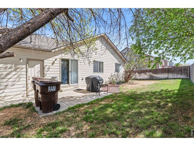 290 S 5th St Way, La Salle, CO 80645