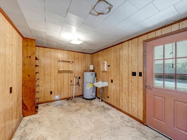 1811 Indian Creek Rd, Pulaski, TN 38478