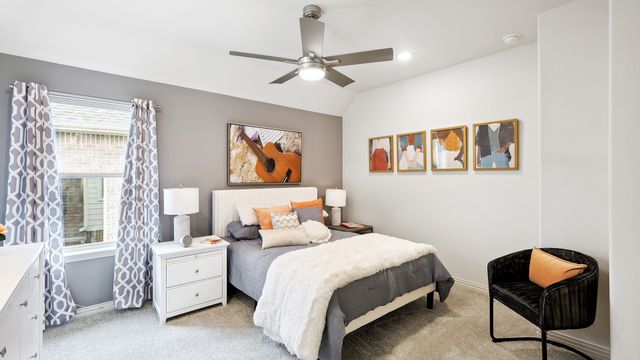 4933 Water Lily Lane, Fort Worth, TX 76036