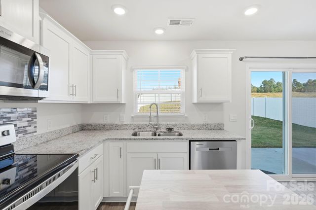 640 Joshua Tree Lane, Winston Salem, NC 27127