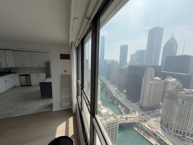 405 N Wabash Avenue 4704, Chicago, IL 60611