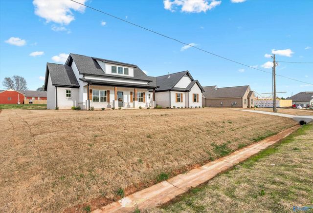 23921 Justin Brent Circle, Elkmont, AL 35620