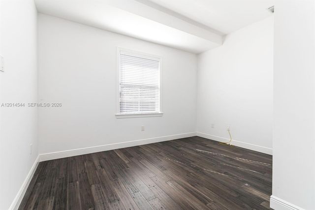 1031 NE 13th Ave, Fort Lauderdale, FL 33304