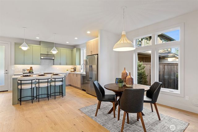 9315 132nd Avenue NE, Kirkland, WA 98033