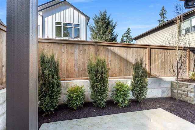 9315 132nd Avenue NE, Kirkland, WA 98033