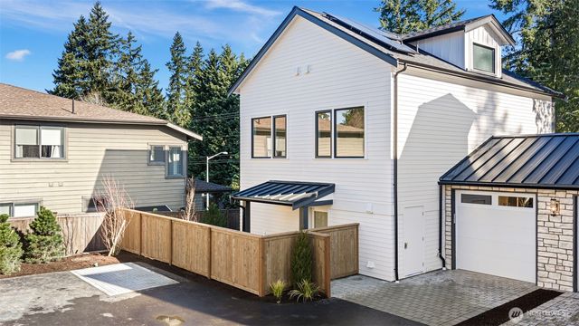 9315 132nd Avenue NE, Kirkland, WA 98033