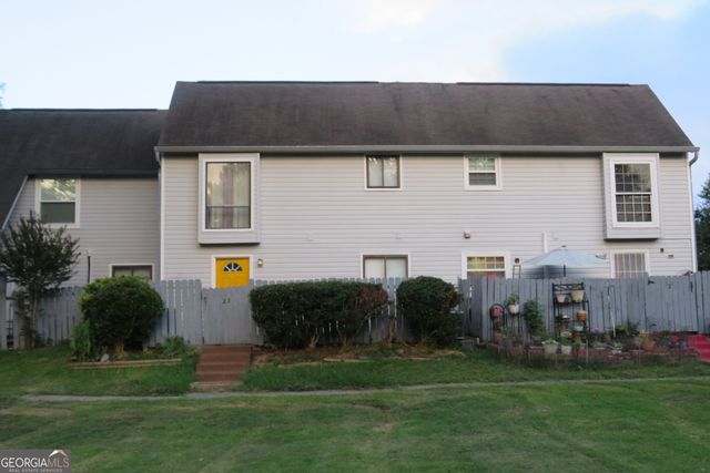 22 FAIRVIEW Drive, Jonesboro, GA 30238