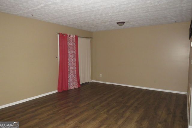 22 FAIRVIEW Drive, Jonesboro, GA 30238