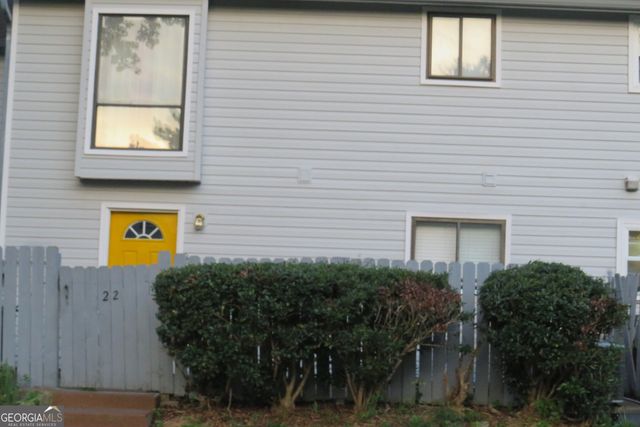 22 FAIRVIEW Drive, Jonesboro, GA 30238