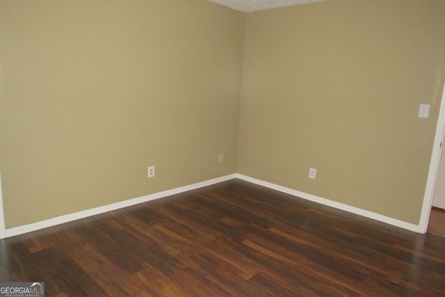 22 FAIRVIEW Drive, Jonesboro, GA 30238