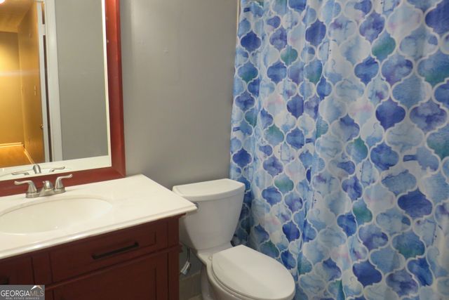 22 FAIRVIEW Drive, Jonesboro, GA 30238